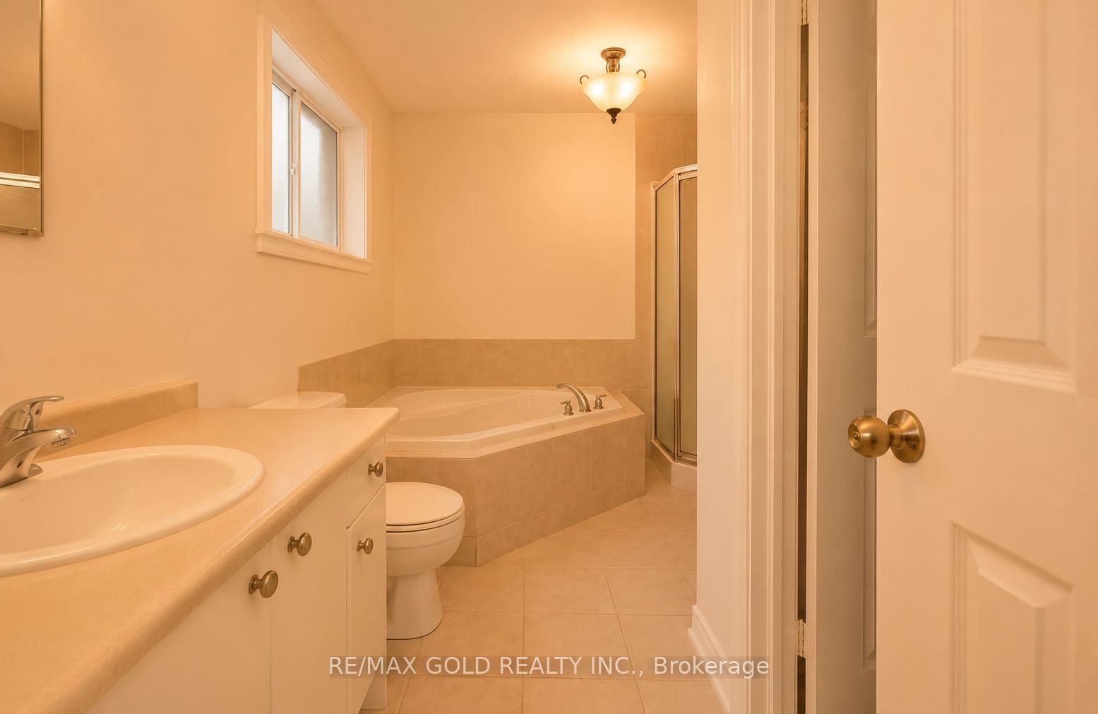 117 Wawinet Street Property Photo 10