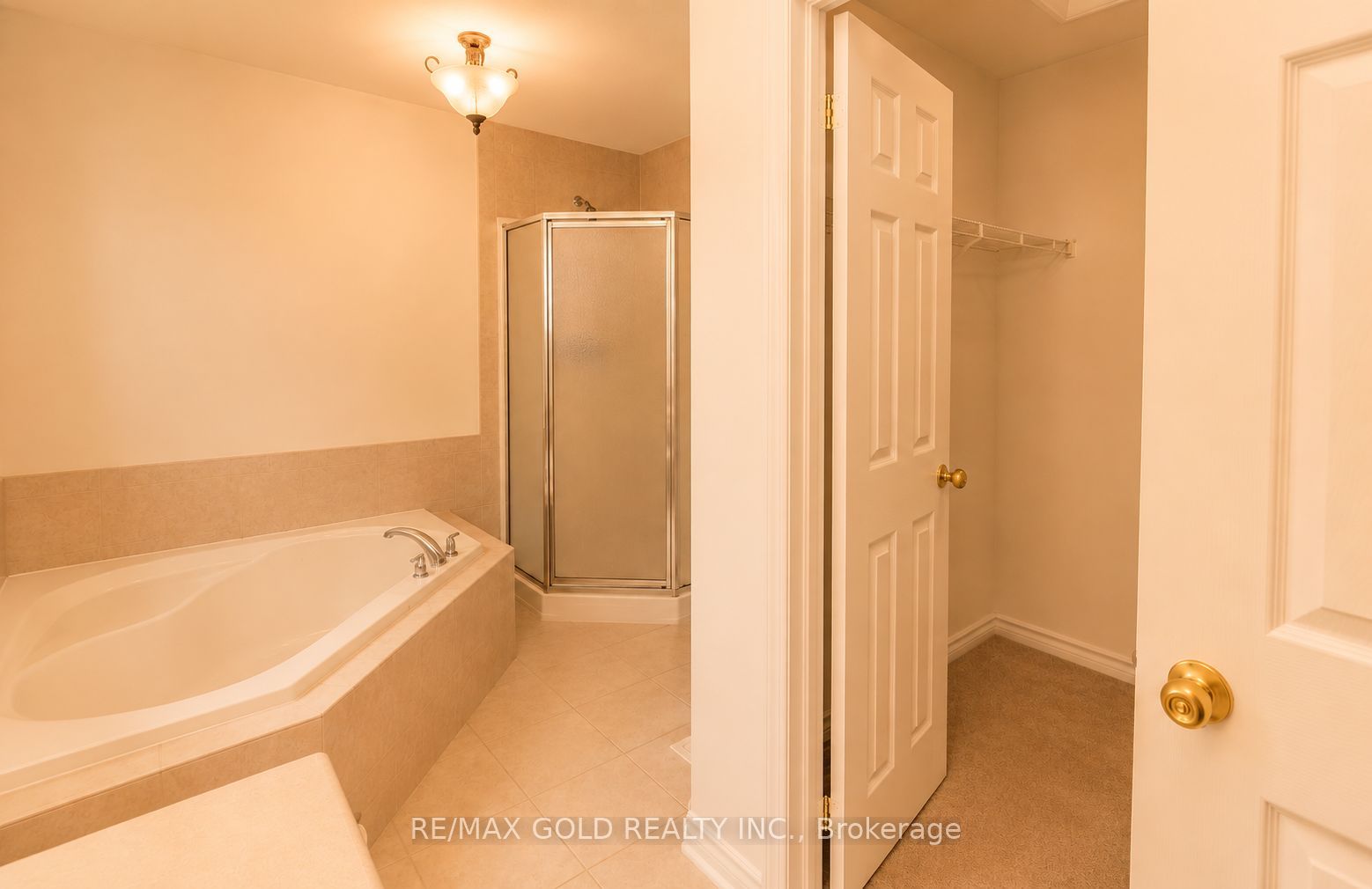 117 Wawinet Street Property Photo 11