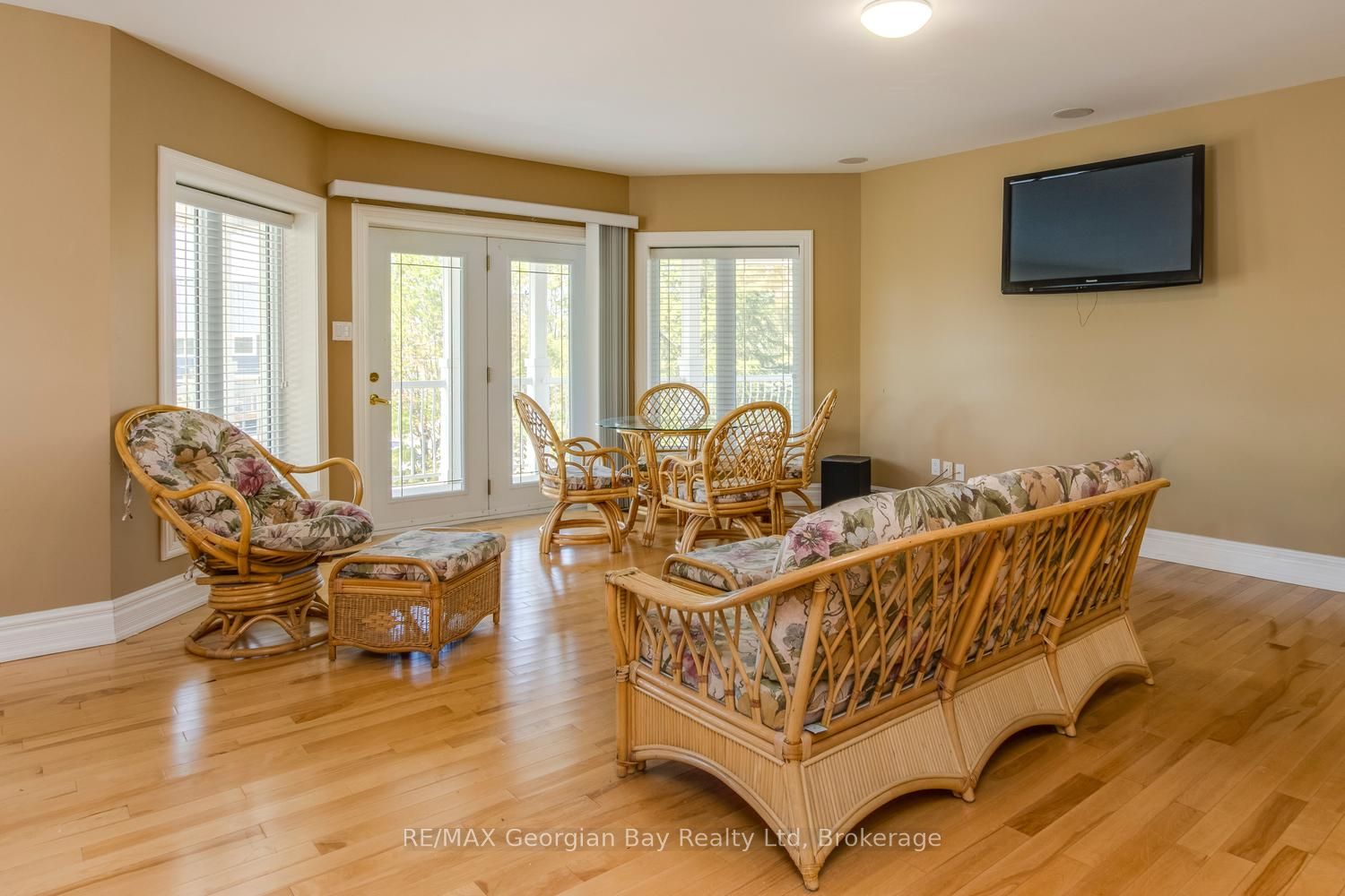 1107 Tiny Beaches Road S Property Photo 23