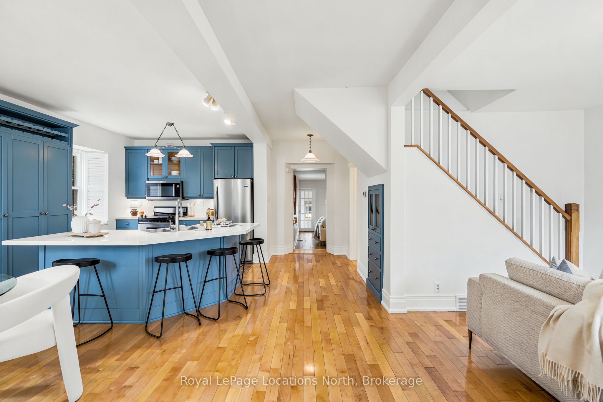 562 Cameron Street Property Photo 6