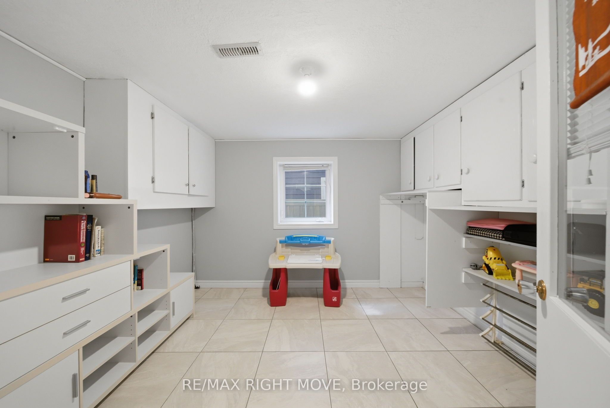 1174 15 Line N Property Photo 18