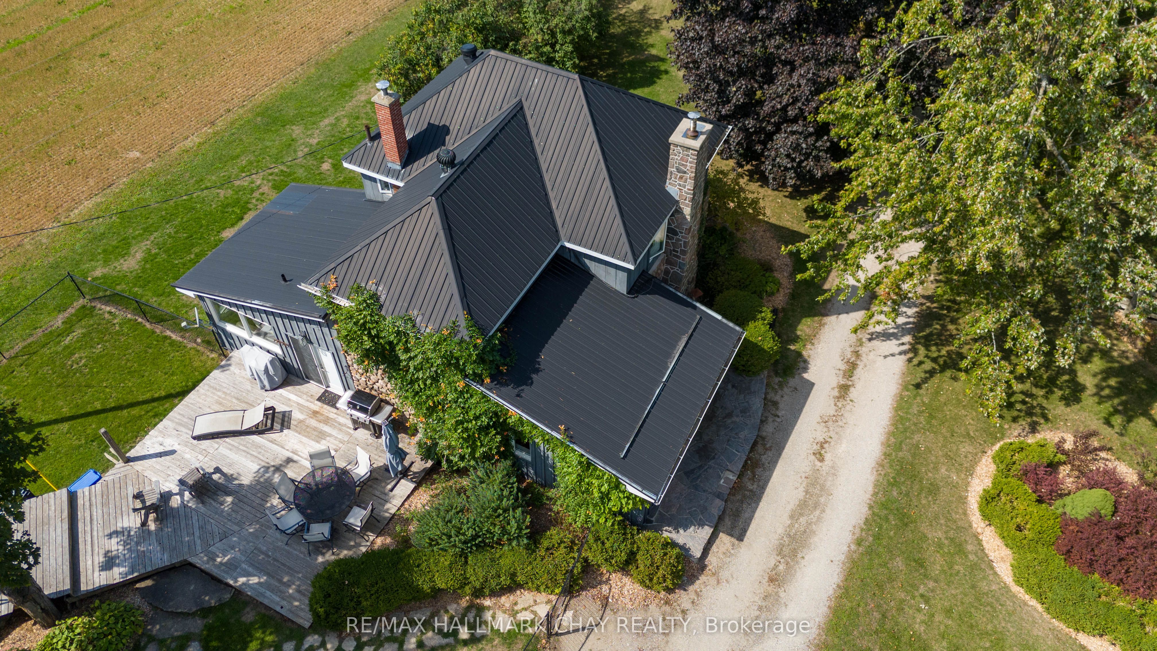 2473 Ronald Road Property Photo 4
