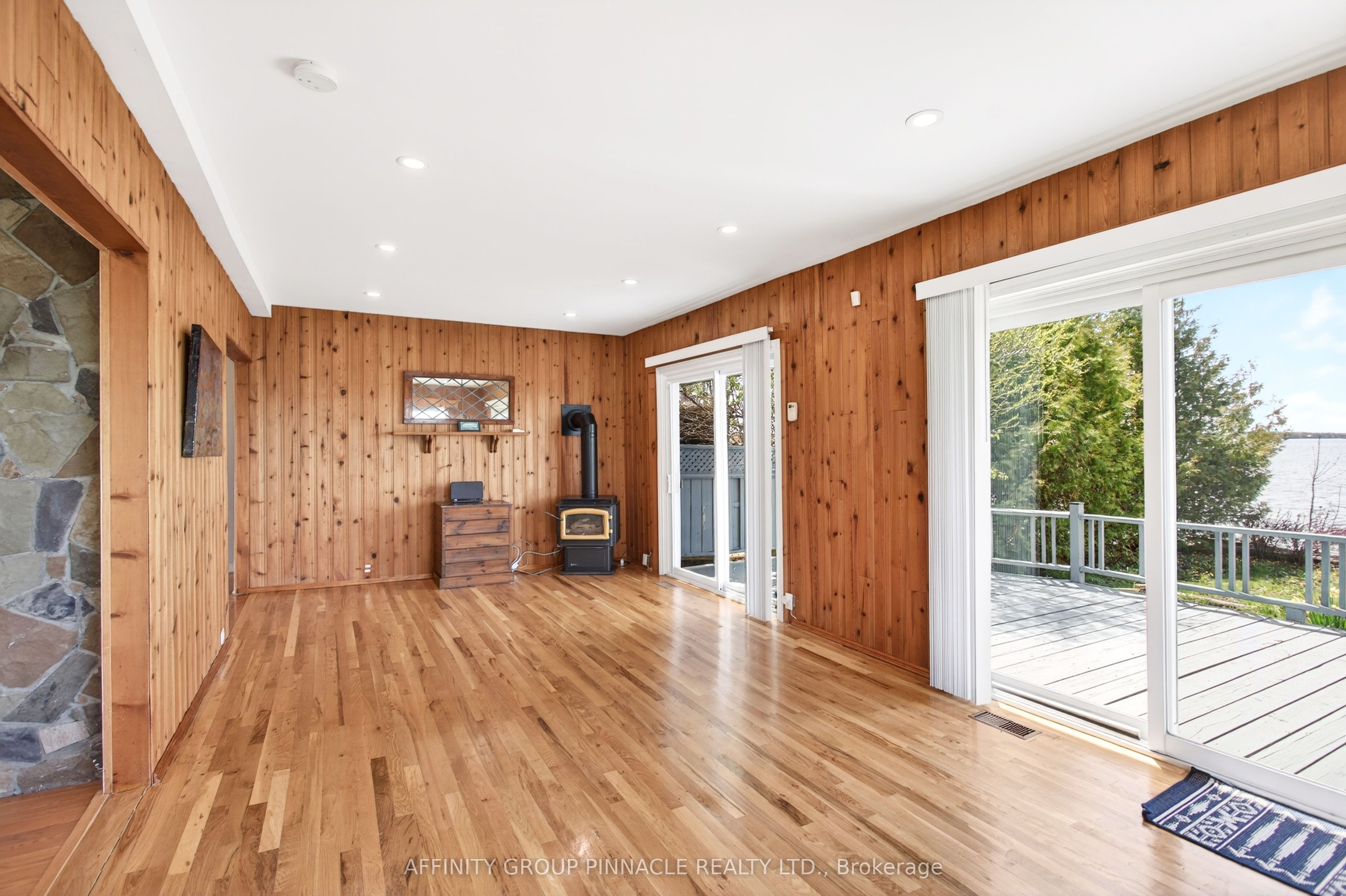 1126 Ramara 47 Road Property Photo 19