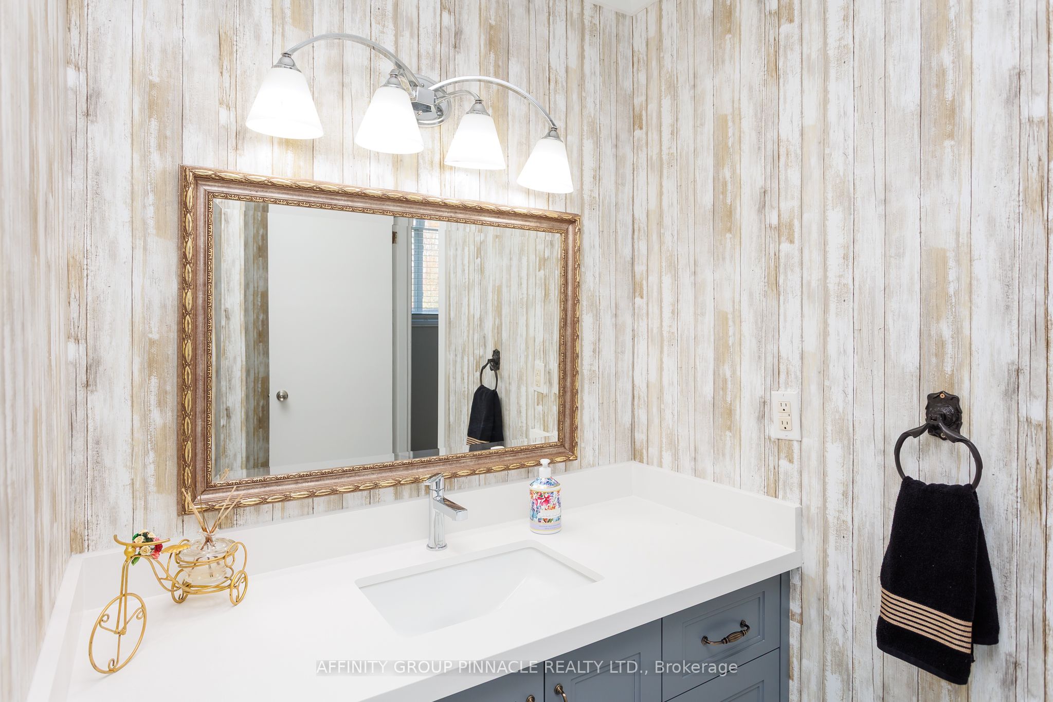 1126 Ramara 47 Road Property Photo 23