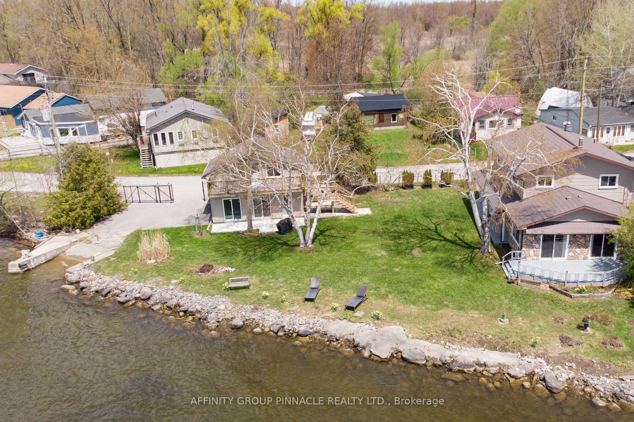 1126 Ramara 47 Road Property Photo 37
