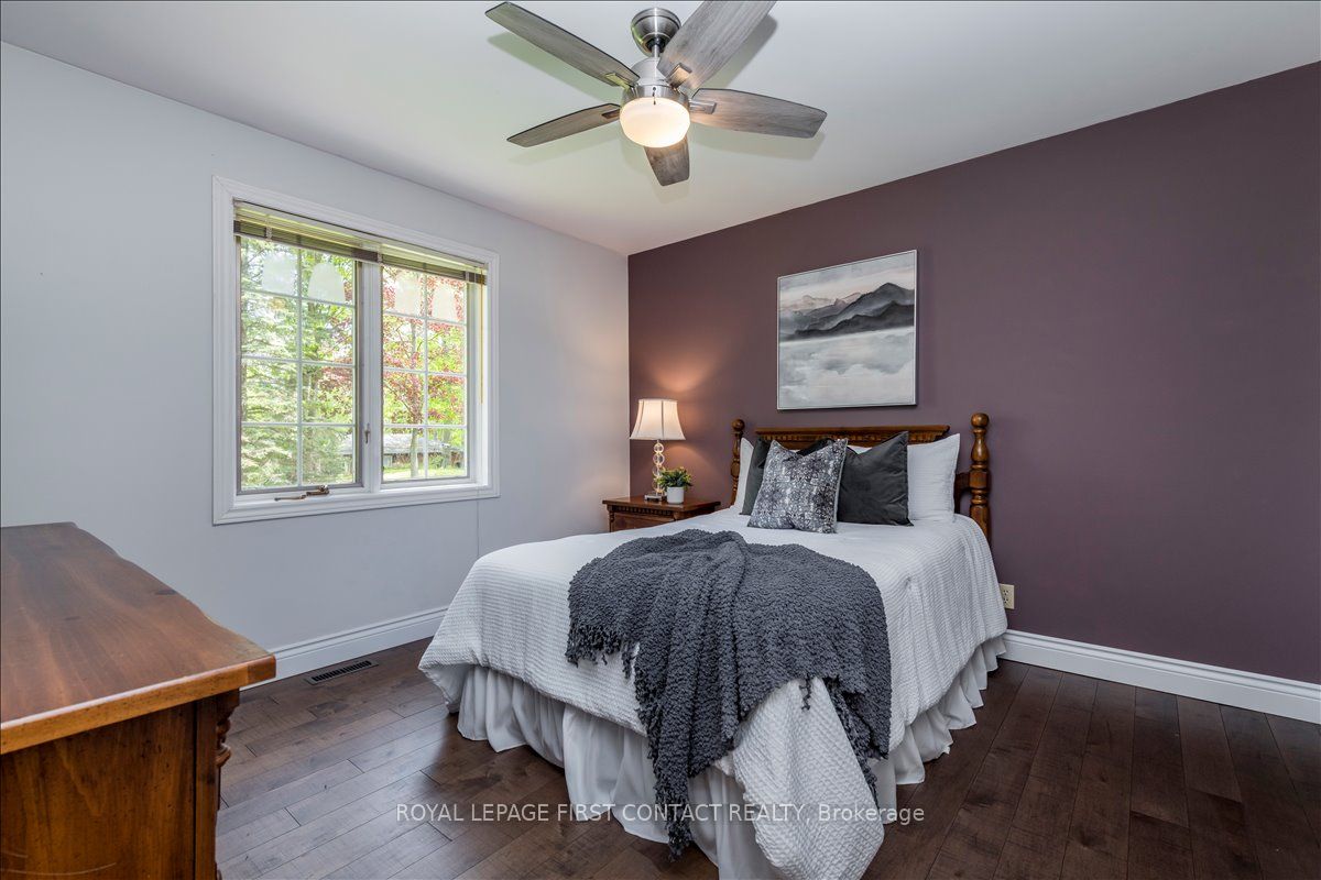 11 Forestwood Lane Property Photo 25