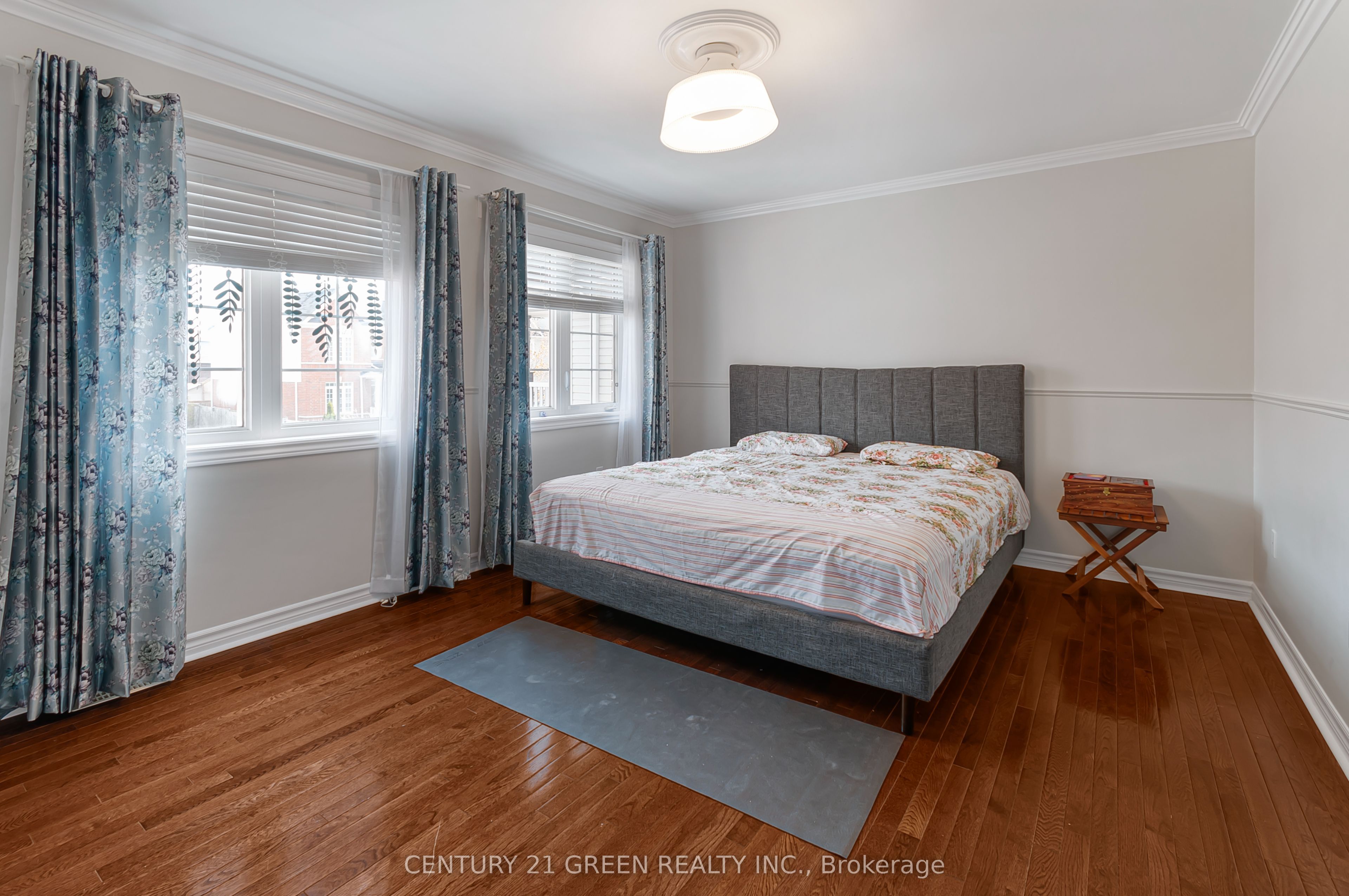 83 Diana Way Property Photo 32