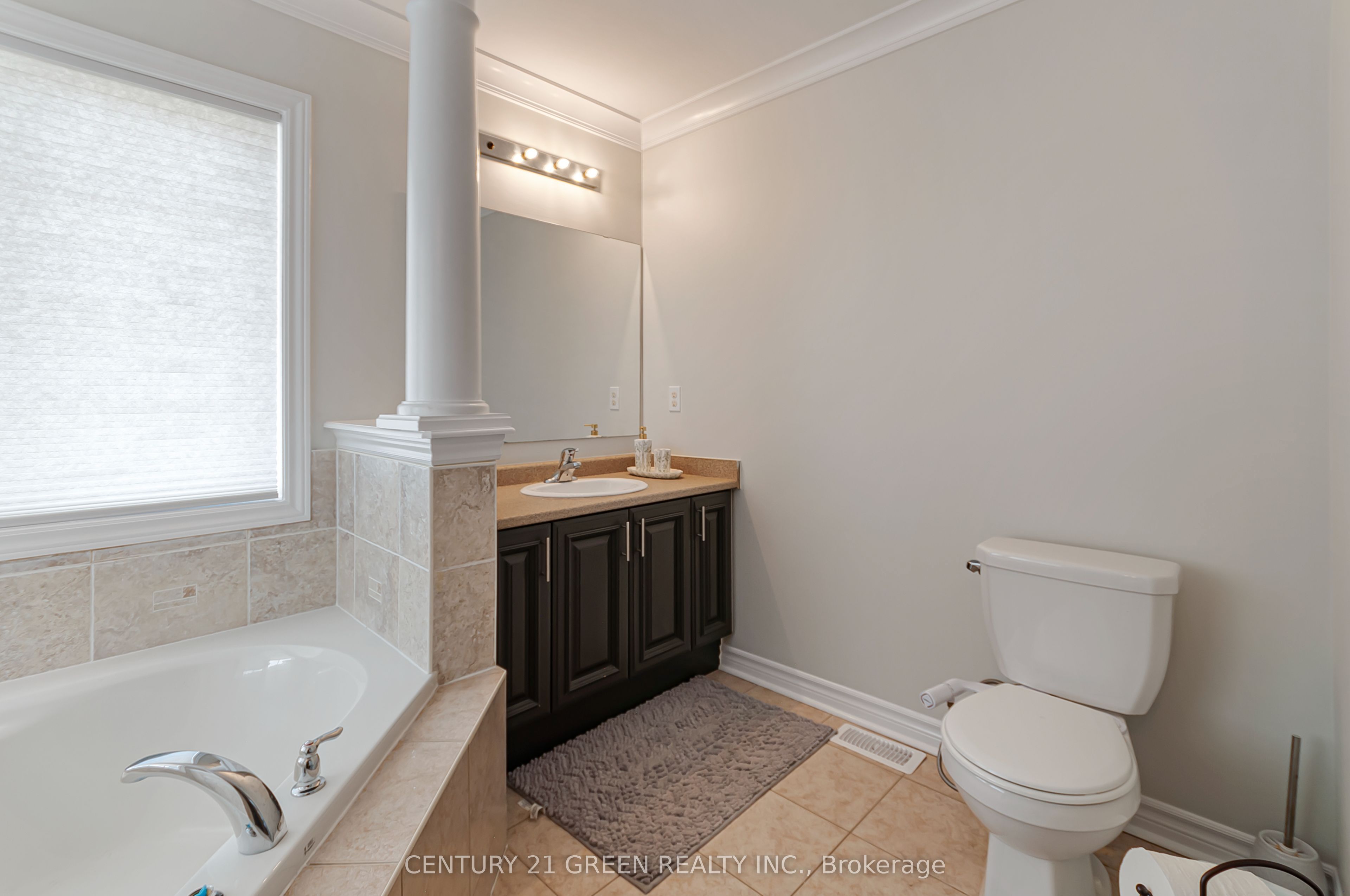 83 Diana Way Property Photo 34