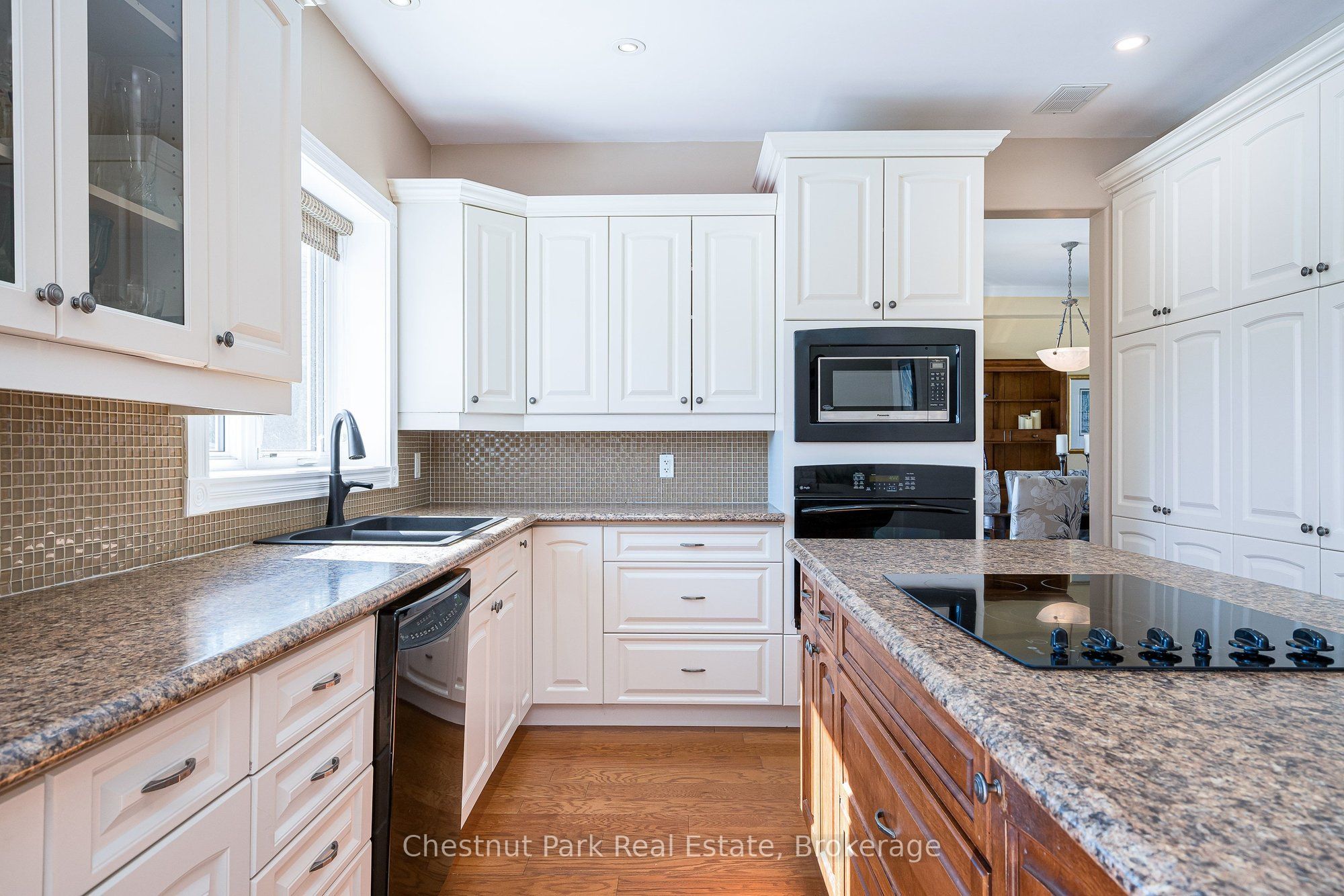 82 Stanley Street Property Photo 15