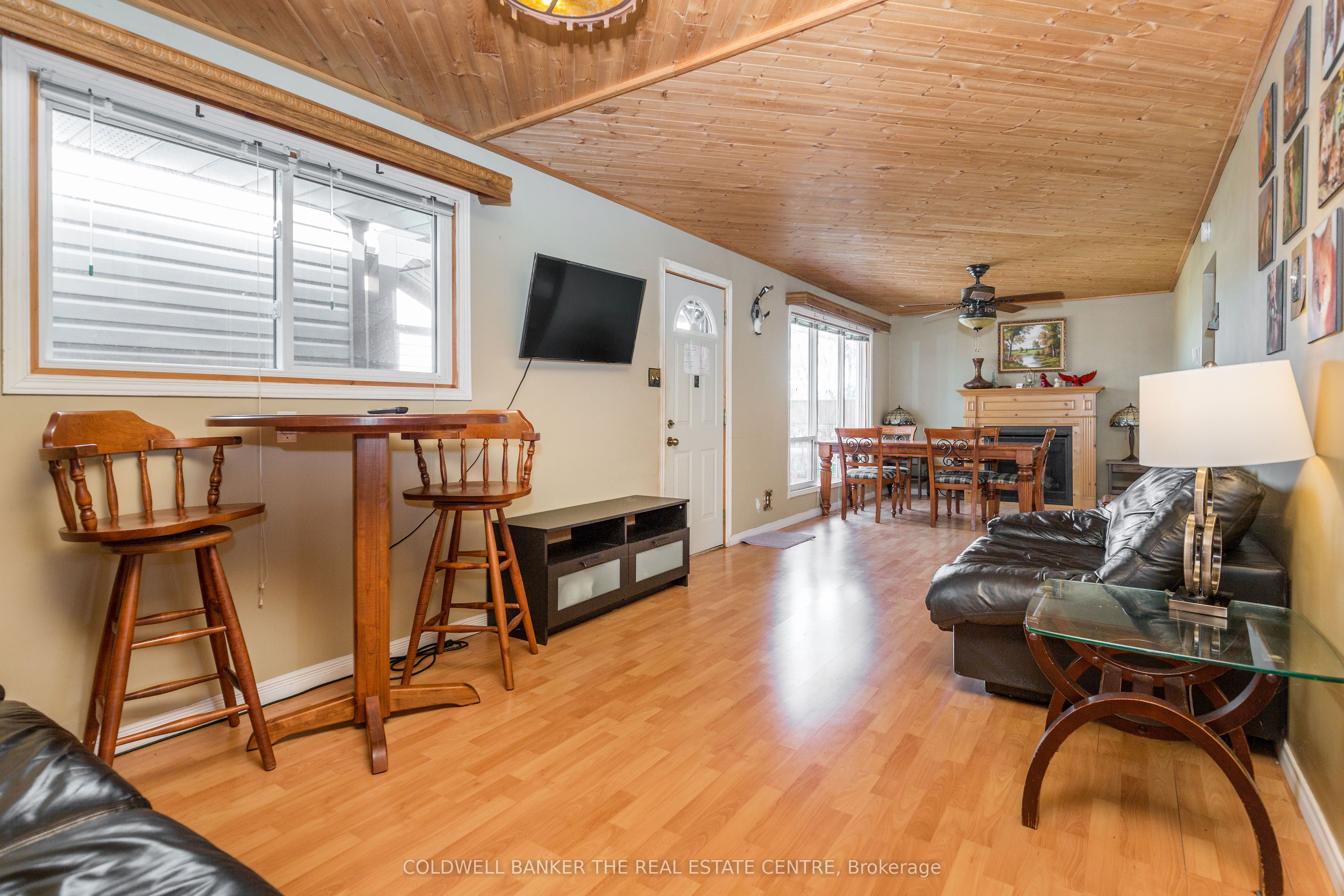 121 Maskinonge Road Property Photo 5