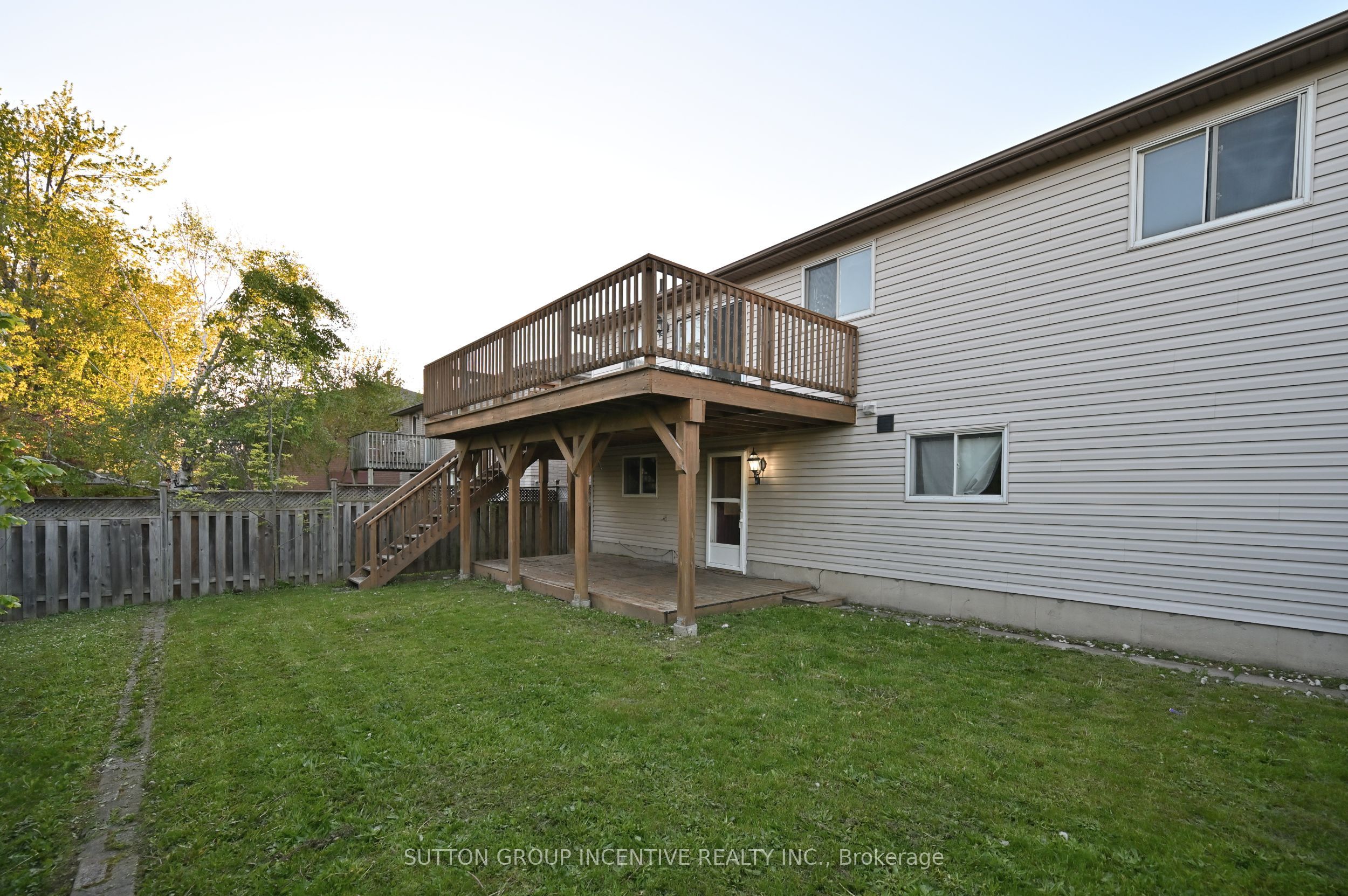 39 Jones Drive Upper Property Photo 19