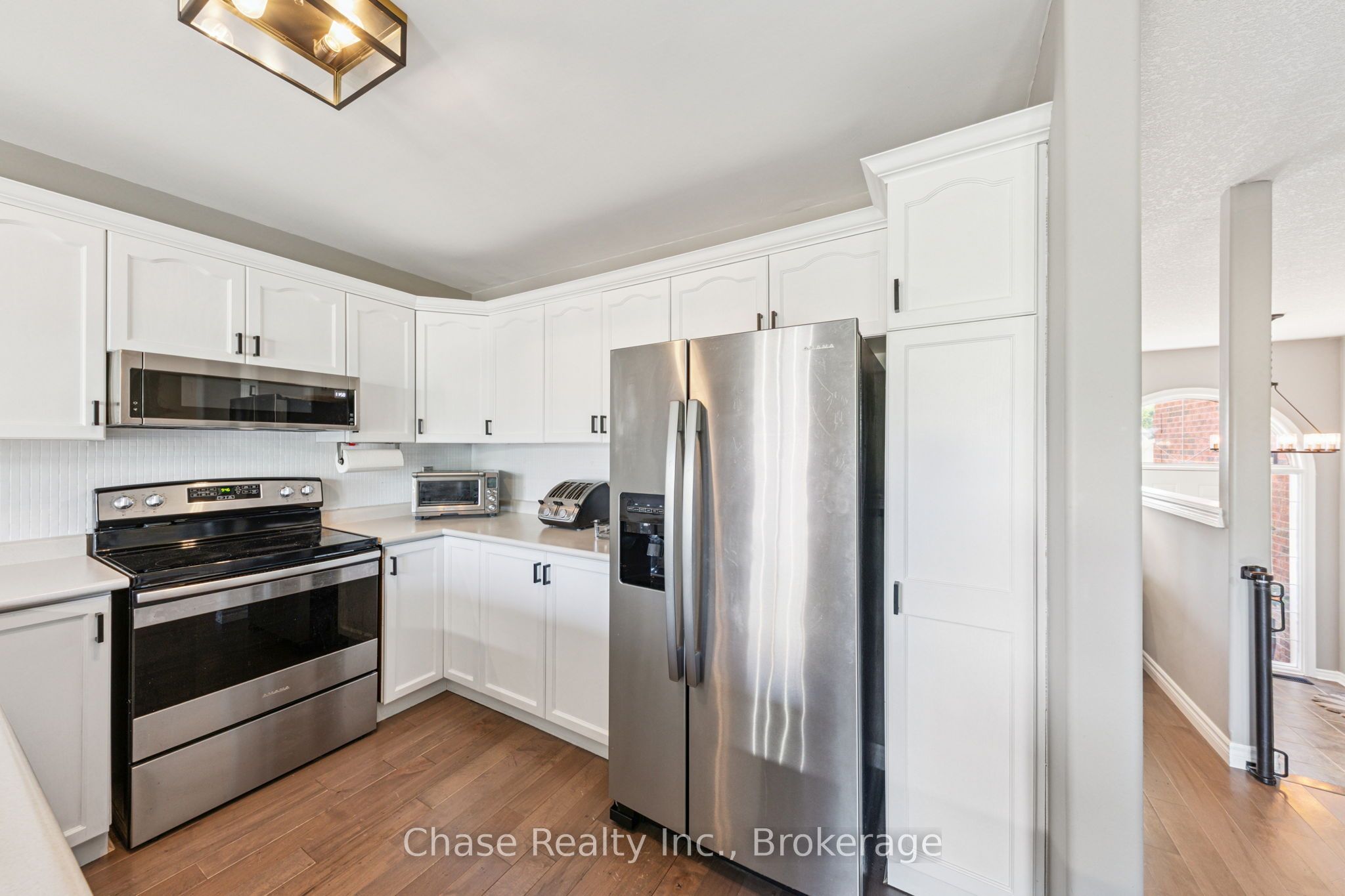 18 St Amant Road Property Photo 10