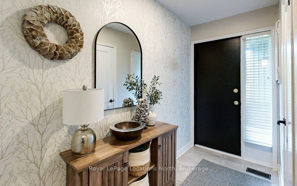 145 Fairway Crescent 59 Property Photo 19