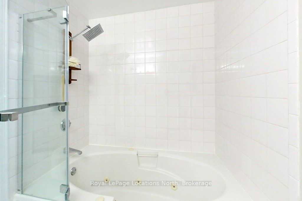 145 Fairway Crescent 59 Property Photo 26