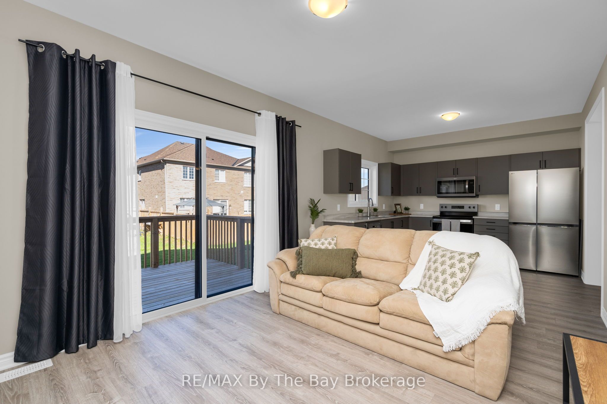 214 Cubitt Street Property Photo 14