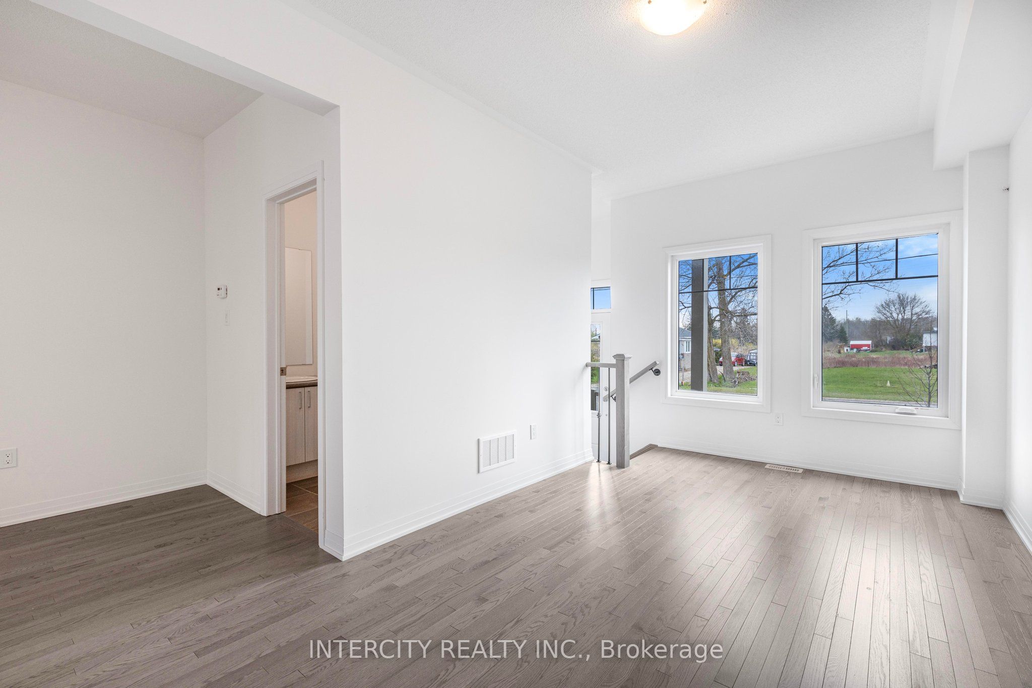 345 Quebec Street Property Photo 6