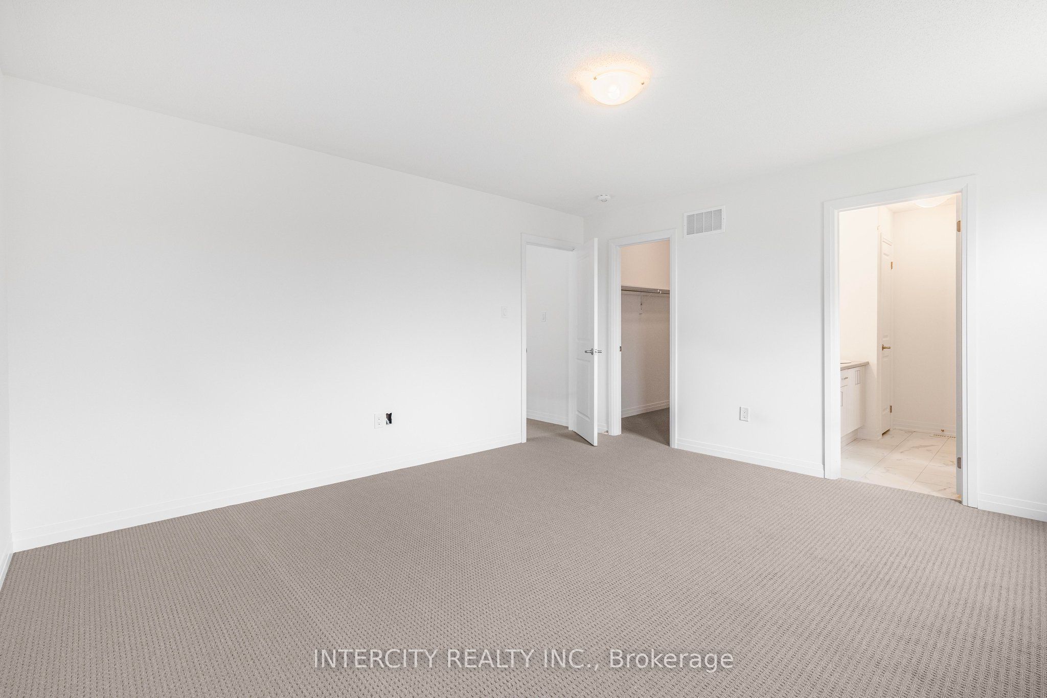 345 Quebec Street Property Photo 16