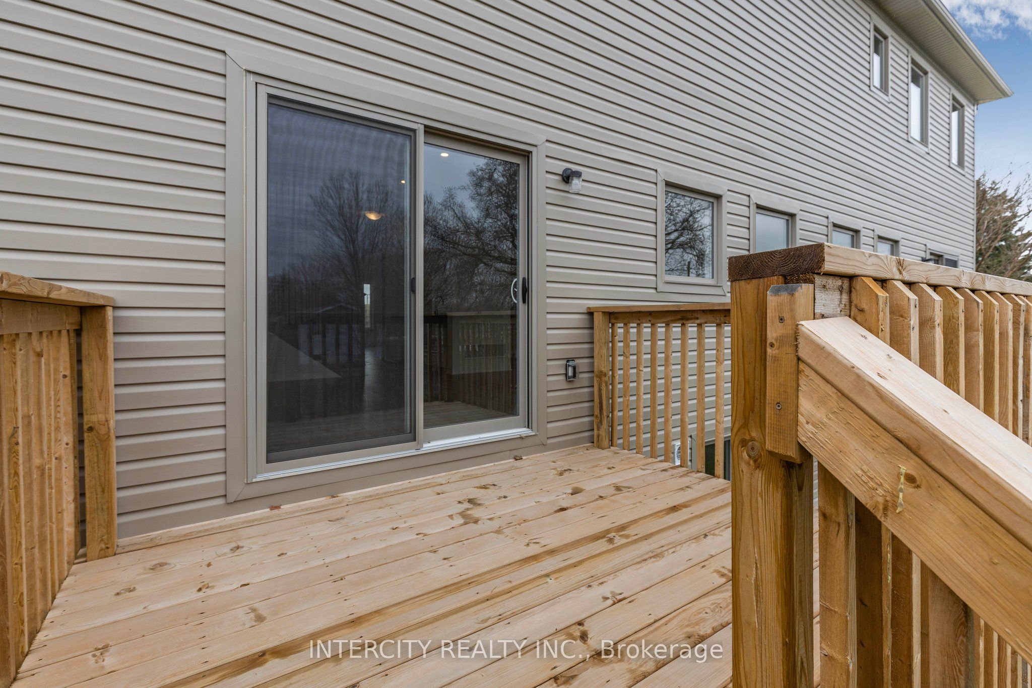 345 Quebec Street Property Photo 37