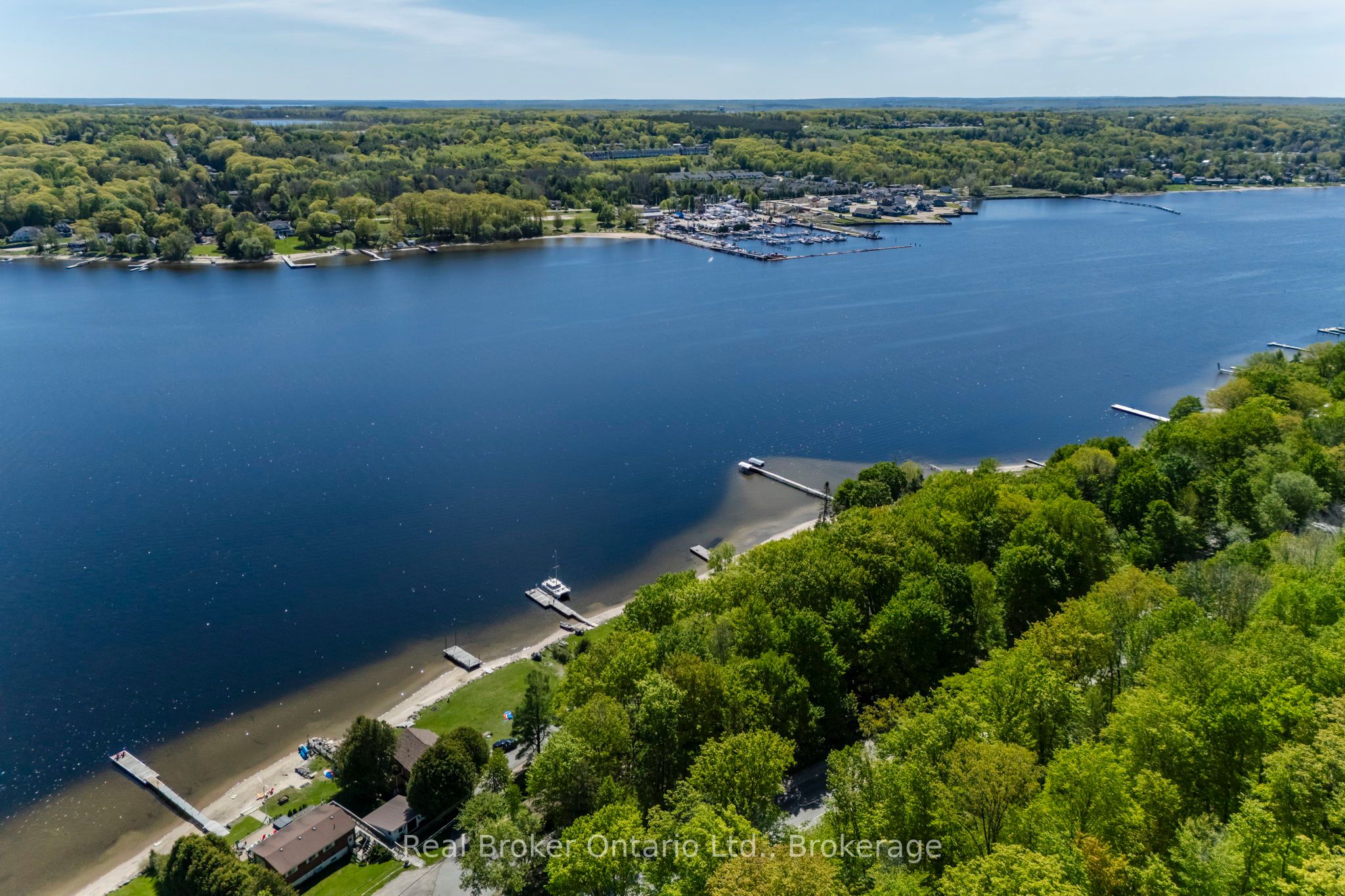 437 Champlain Road Property Photo 6
