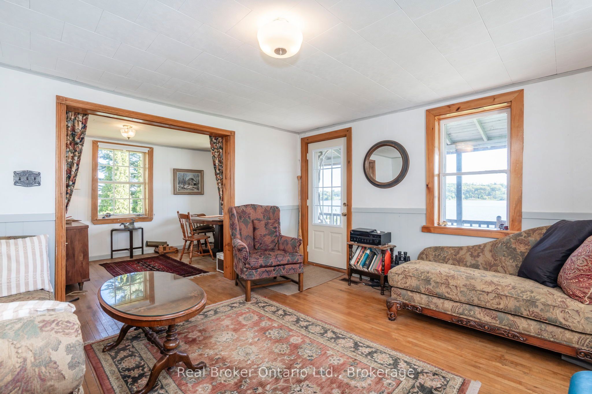 437 Champlain Road Property Photo 19