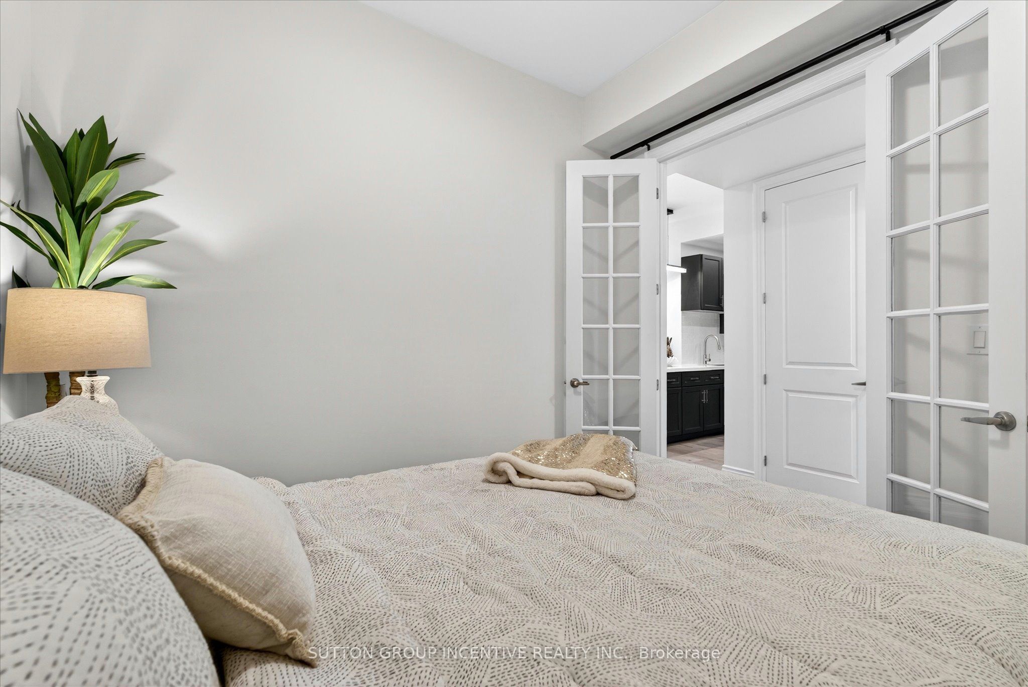 764 River Road E 209 Property Photo 22