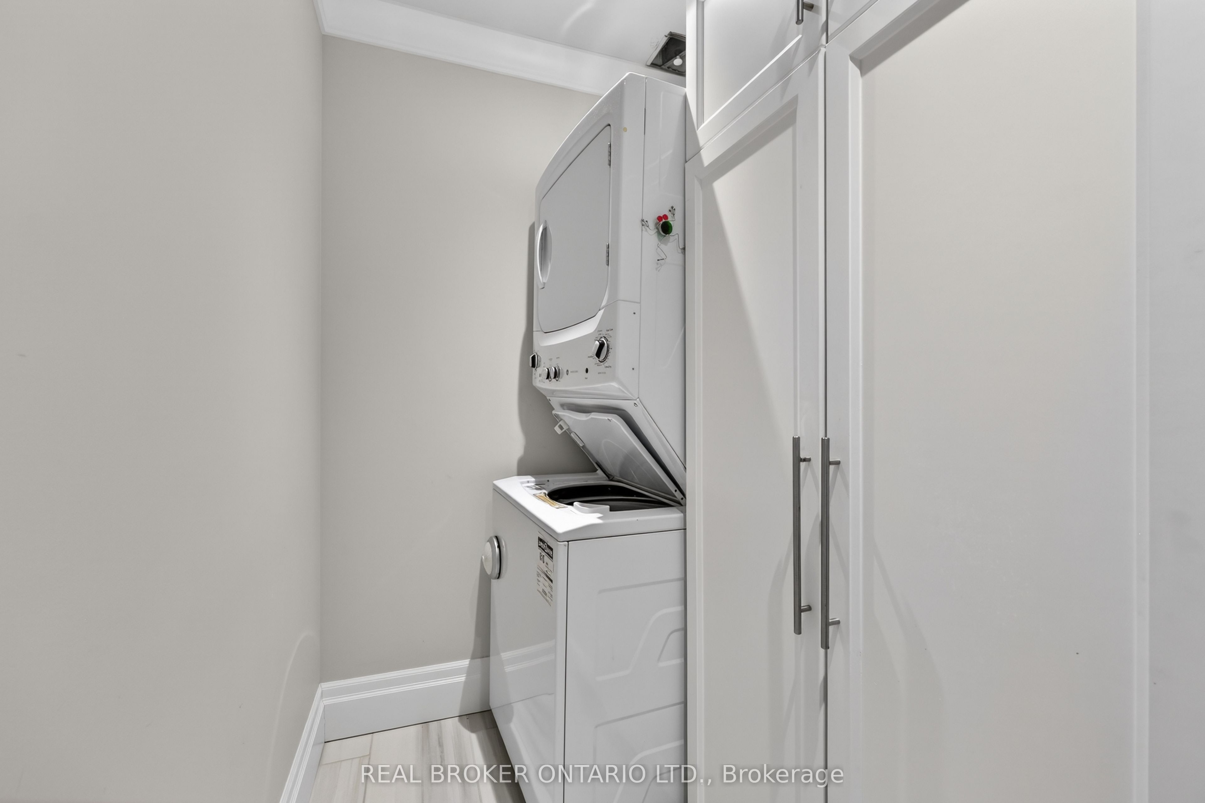 90 Orchard Point Road 207 Property Photo 20