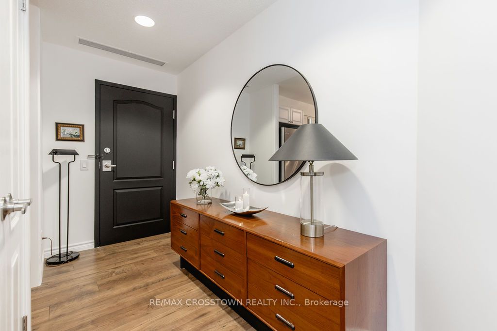 74 Ross Street 44 Property Photo 9