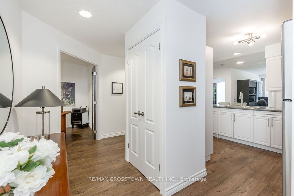 74 Ross Street 44 Property Photo 10