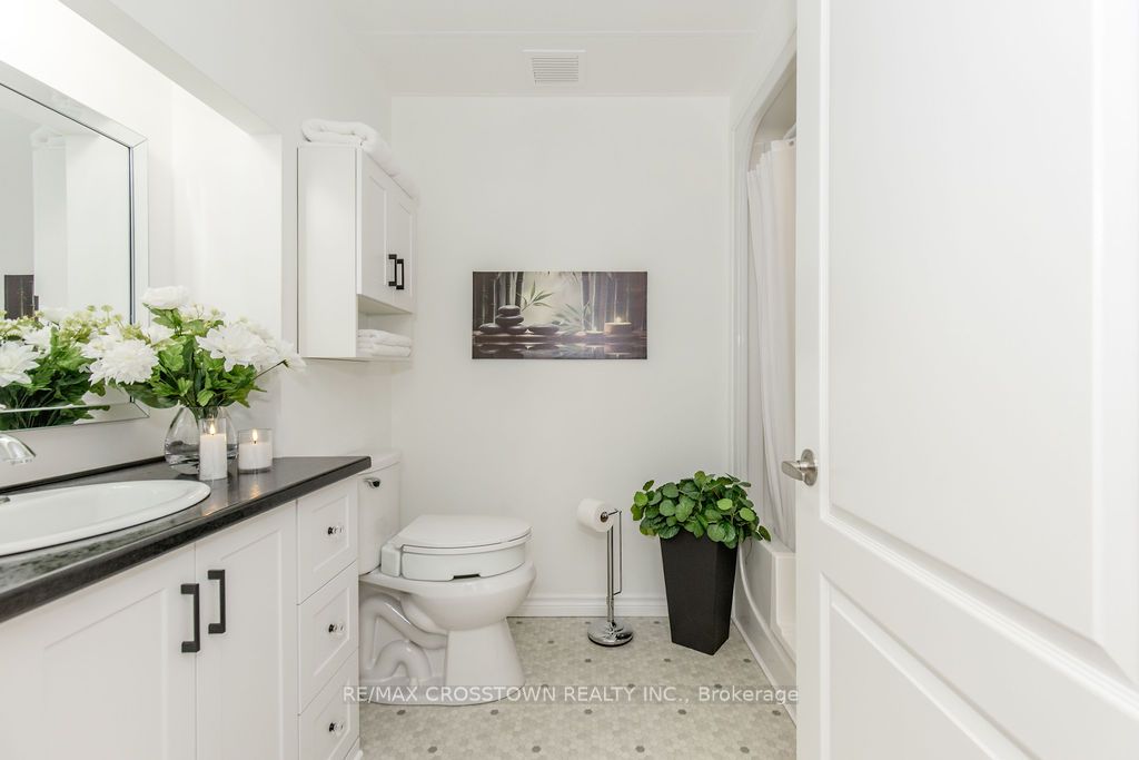74 Ross Street 44 Property Photo 14