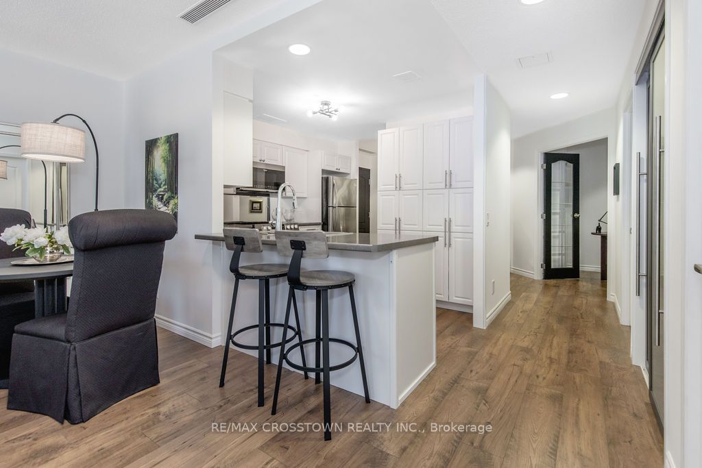 74 Ross Street 44 Property Photo 17