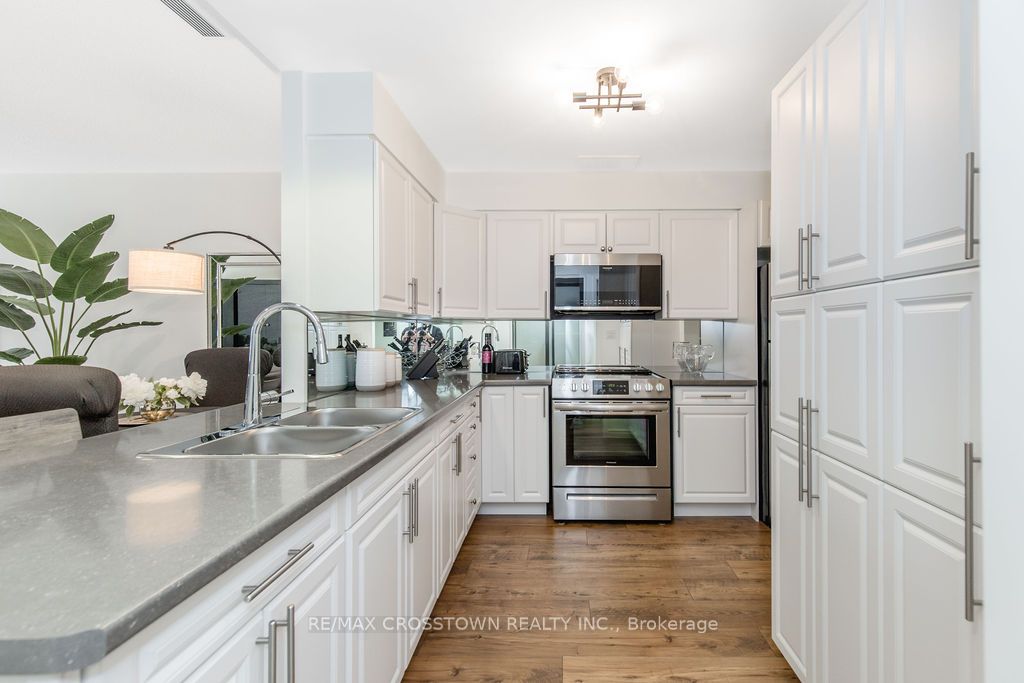 74 Ross Street 44 Property Photo 18