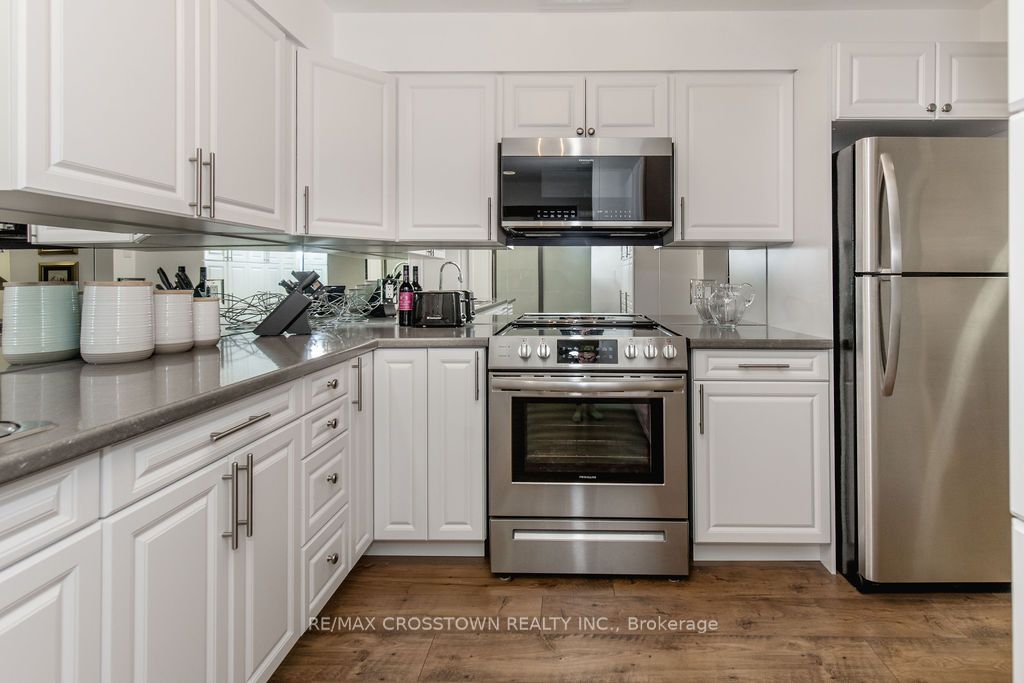 74 Ross Street 44 Property Photo 19