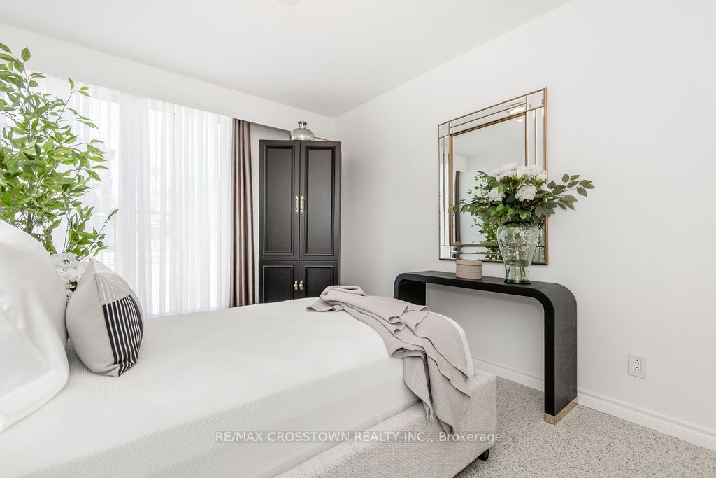 74 Ross Street 44 Property Photo 30