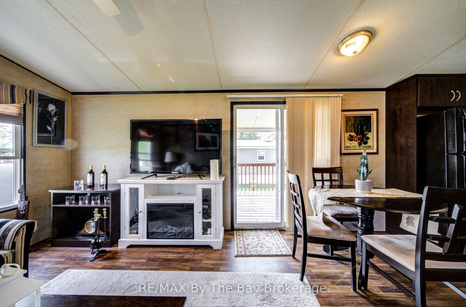 14 Kenora Trail Property Photo 5