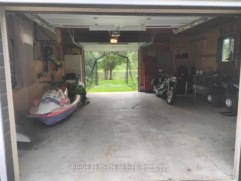 5171 Severn Pines Crescent Property Photo 6