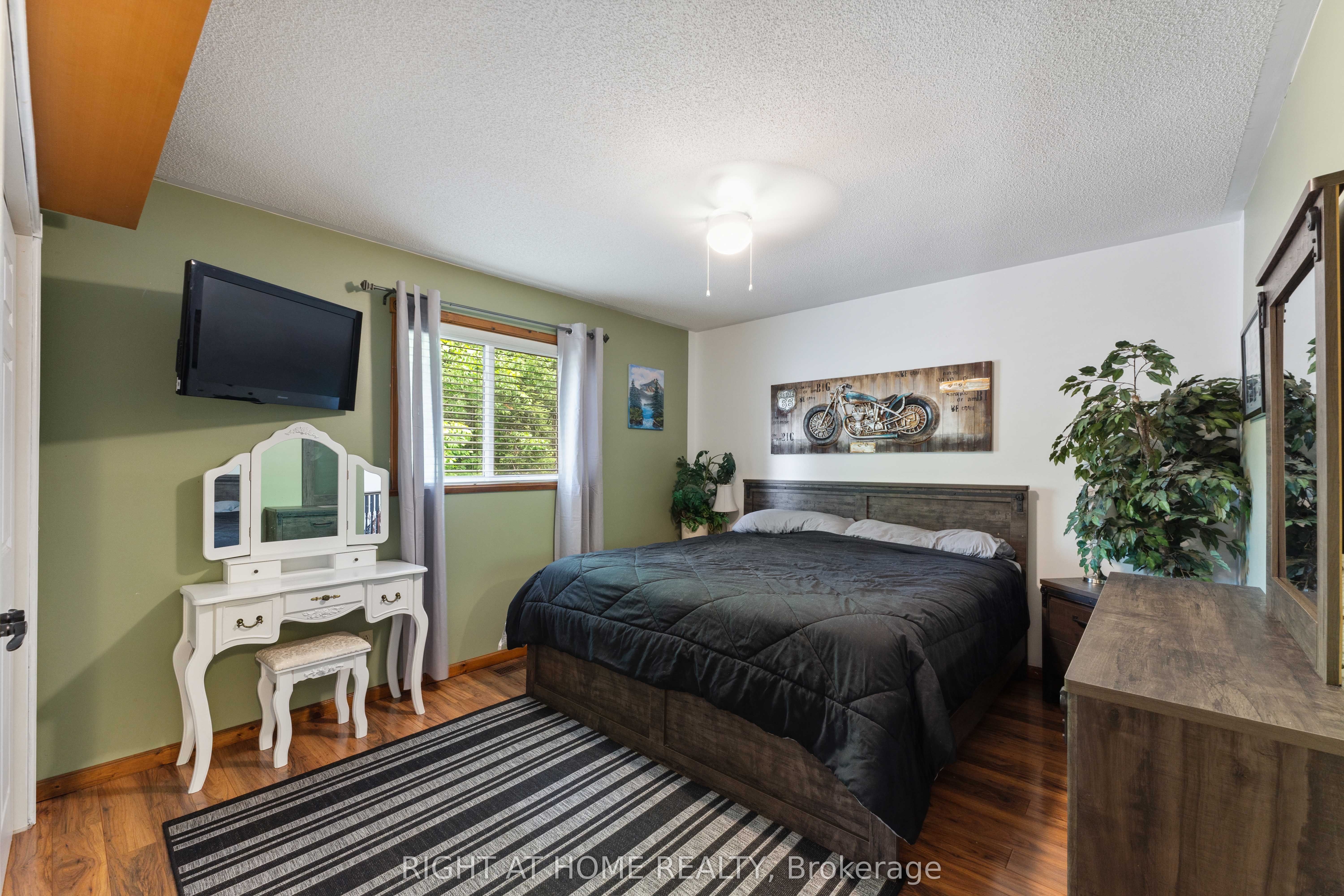 5171 Severn Pines Crescent Property Photo 11