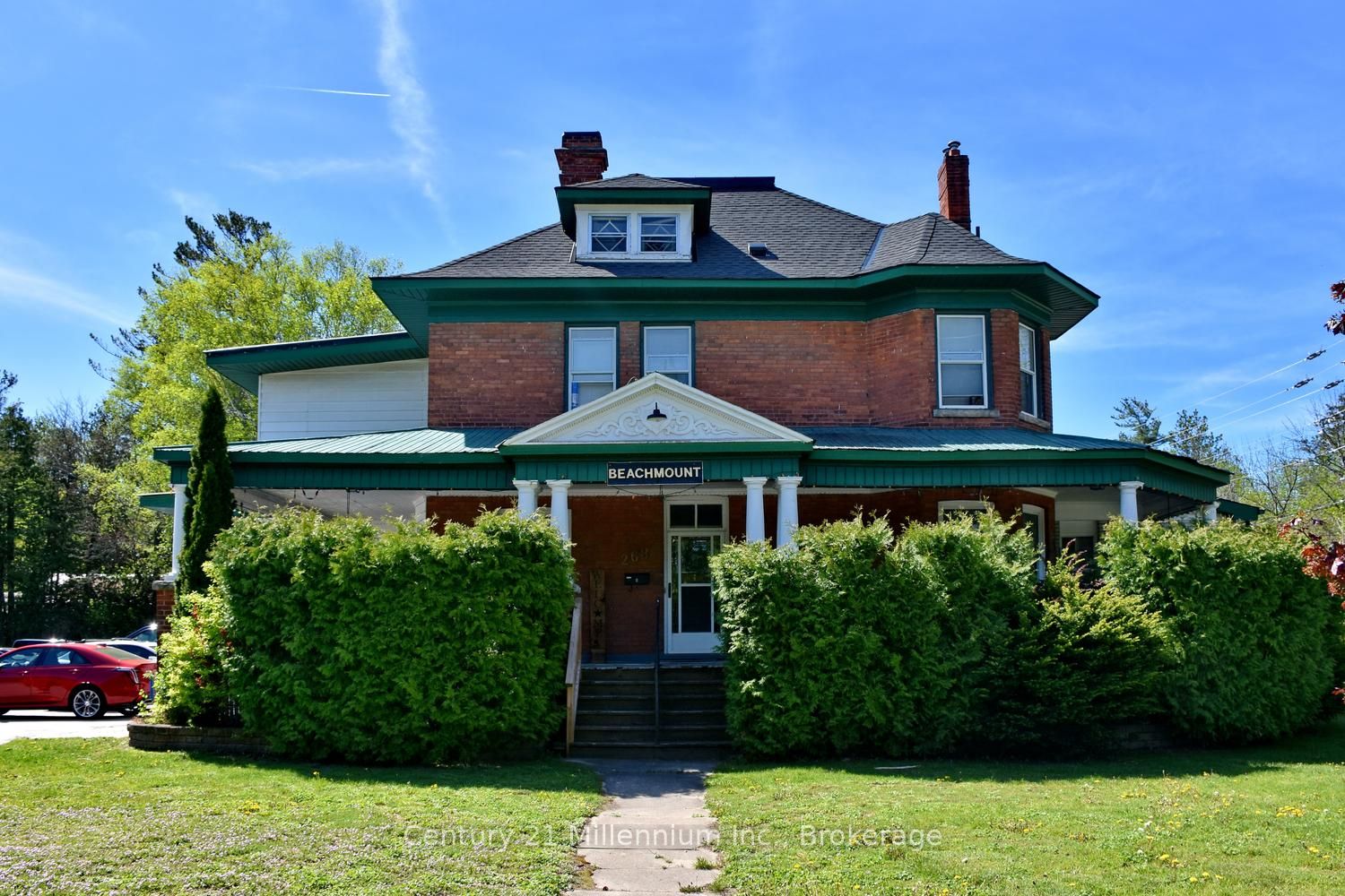 268 Hume Street
