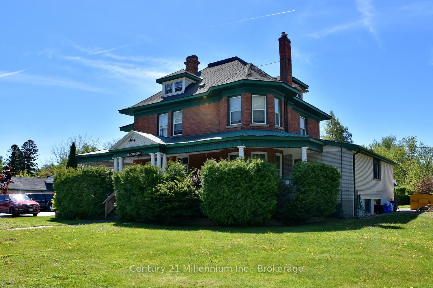 268 Hume Street Property Photo 2