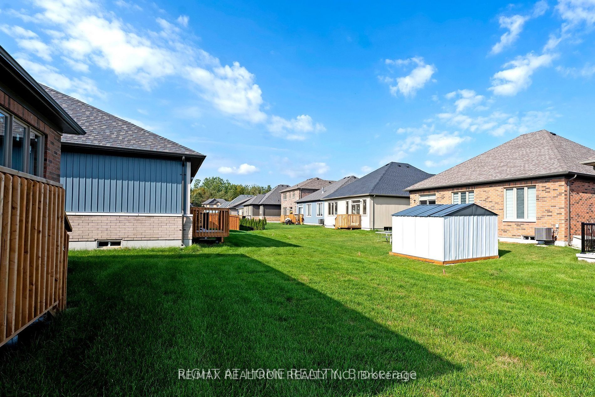 256 Duncan Street Property Photo 5