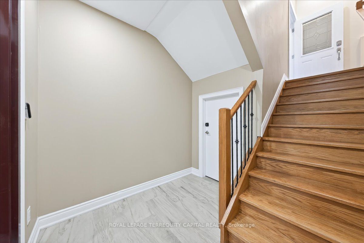 30 Indianola Crescent Property Photo 38