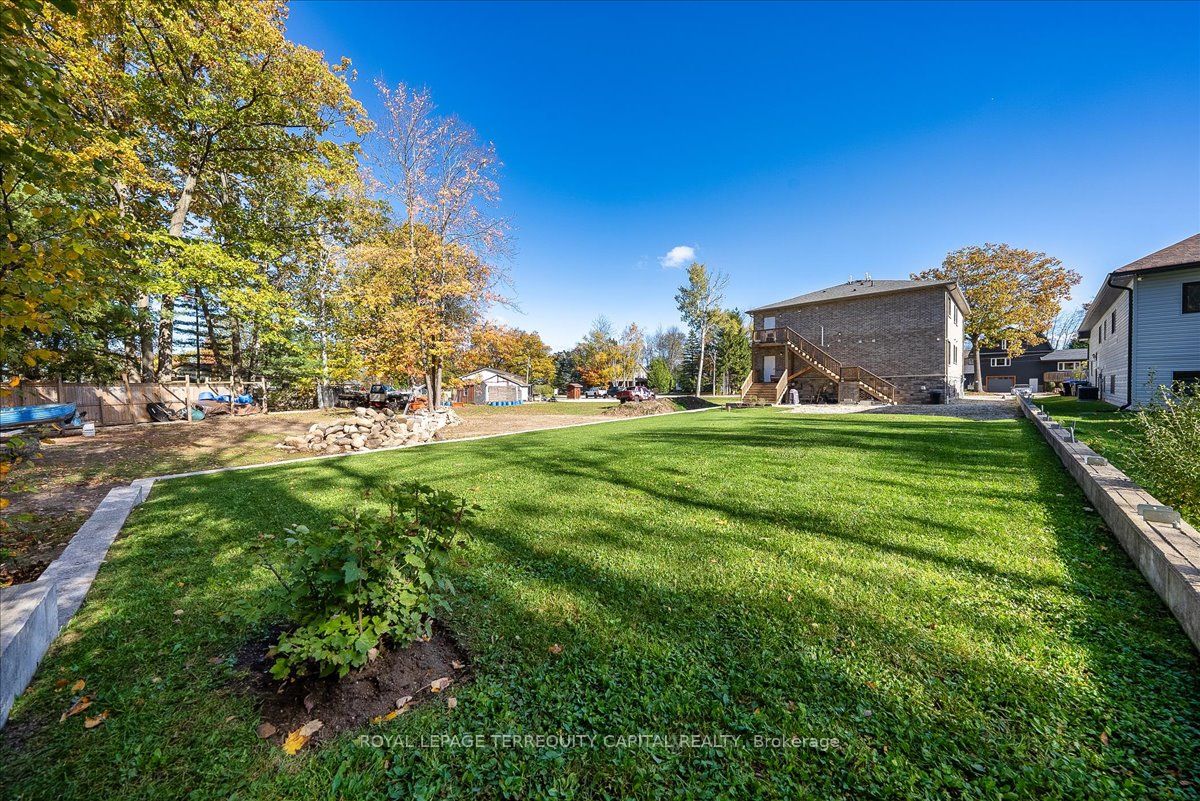 30 Indianola Crescent Property Photo 49