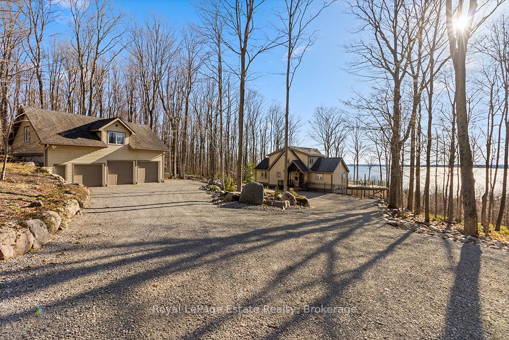 50 Nippissing Ridge Road Property Photo 3