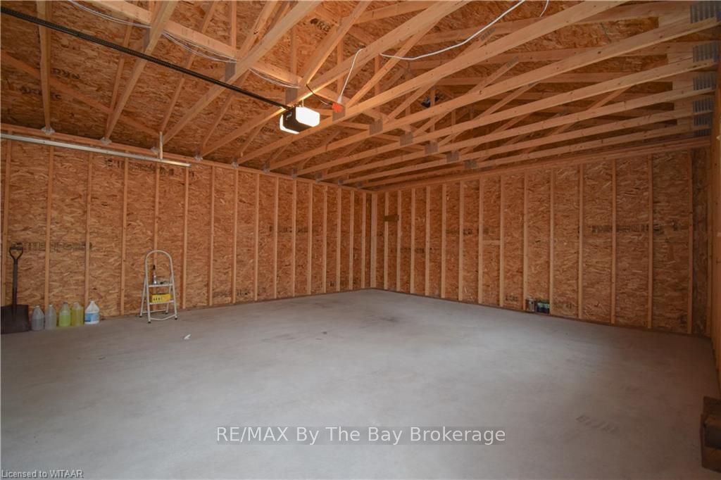 24 Glenwood Drive Property Photo 33