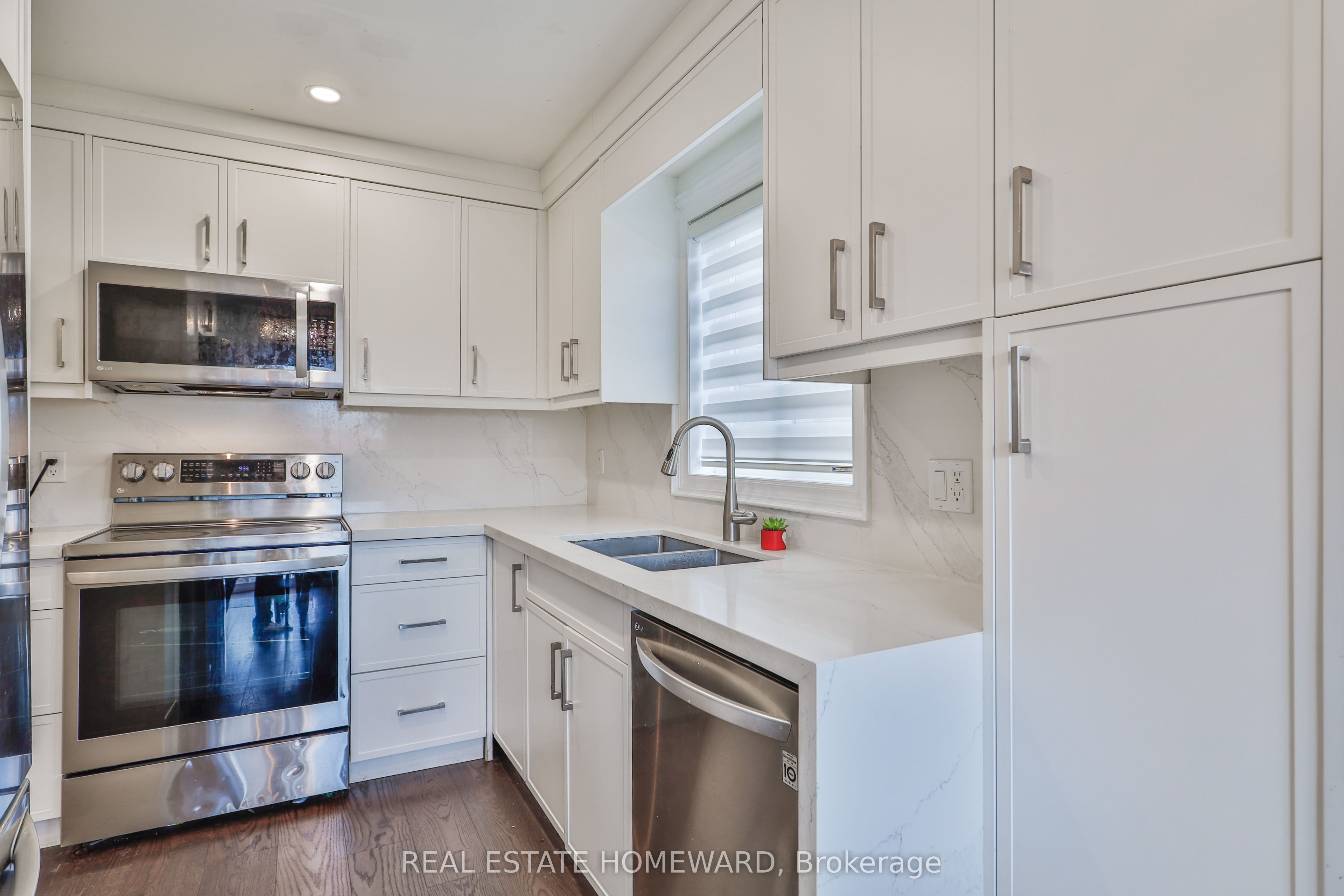 20 Masters Drive Property Photo 10