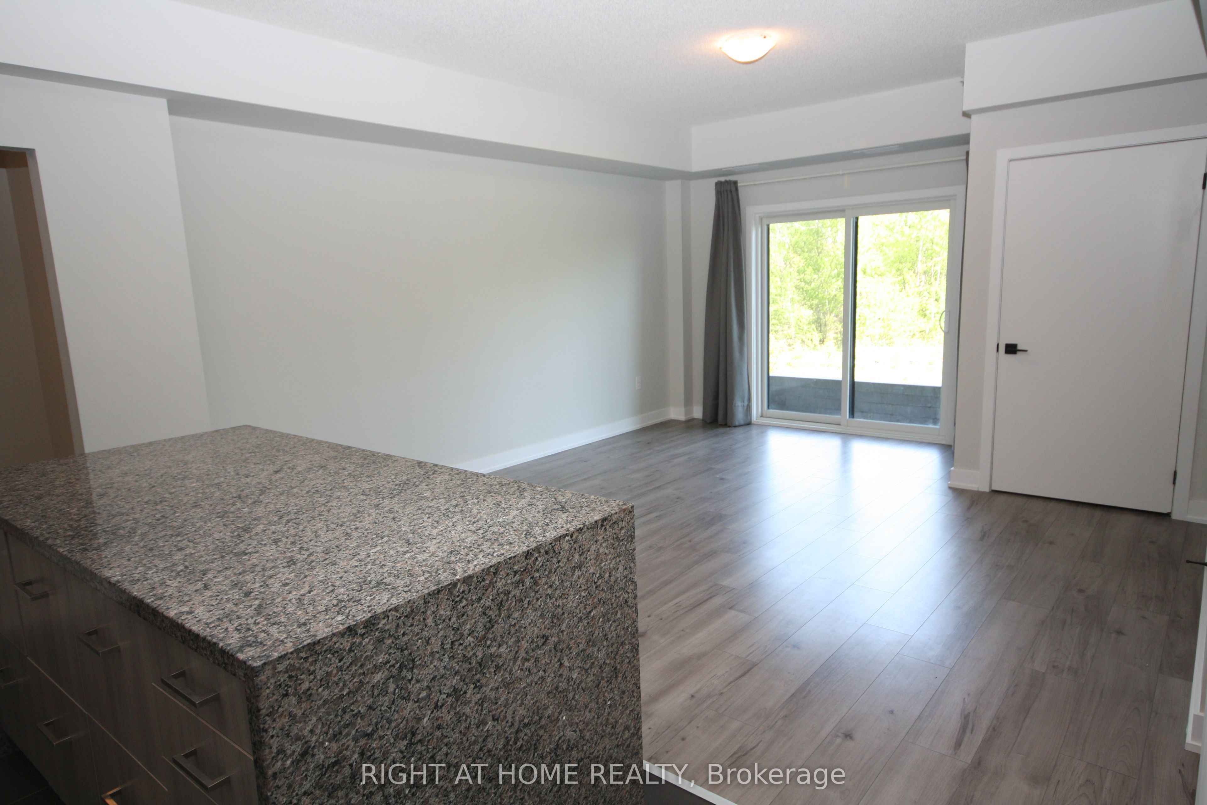 5 Chef Lane 108 Property Photo 7