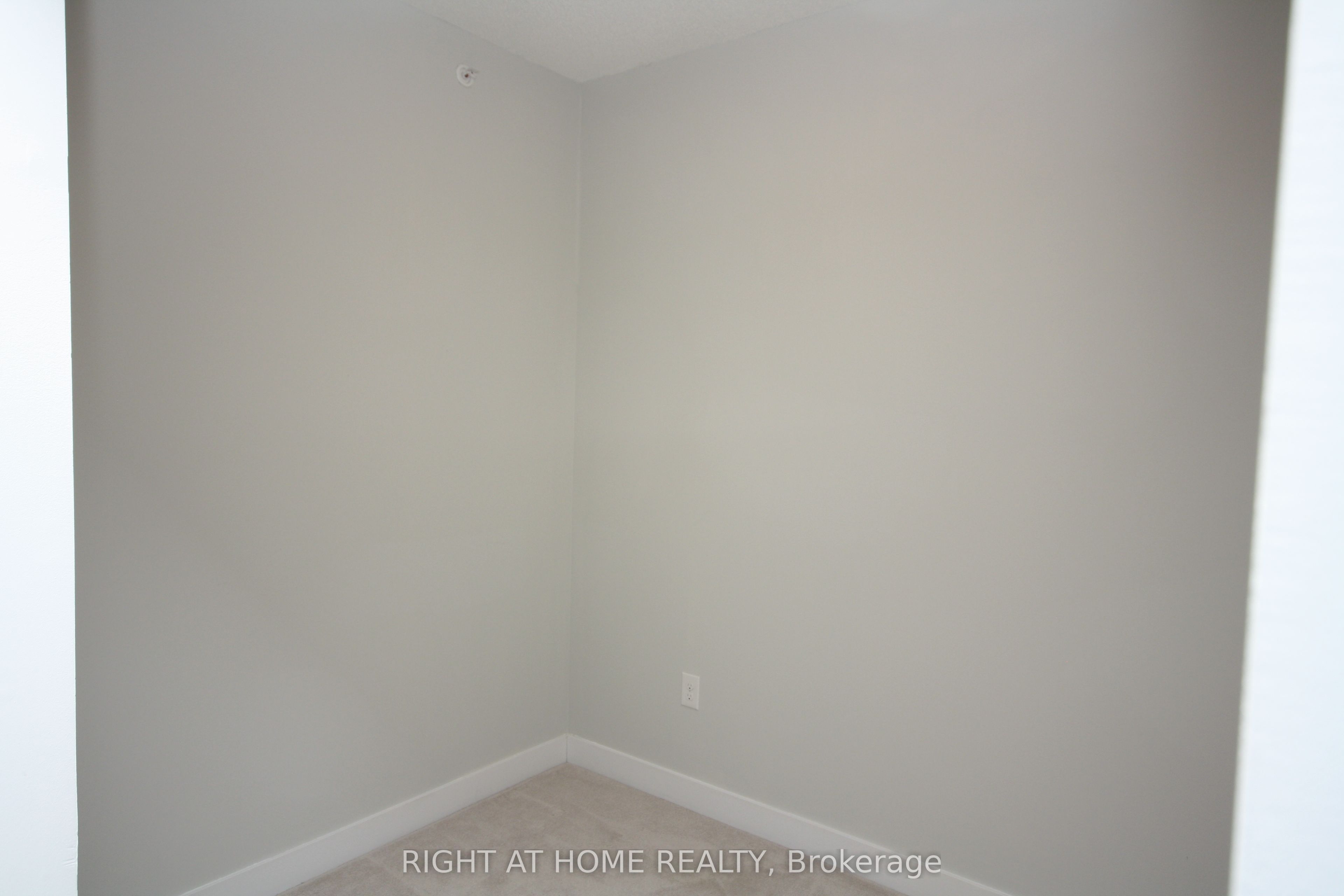 5 Chef Lane 108 Property Photo 14