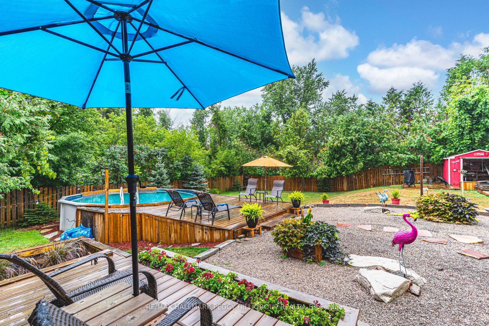 2447 Ridge Road W Property Photo 17