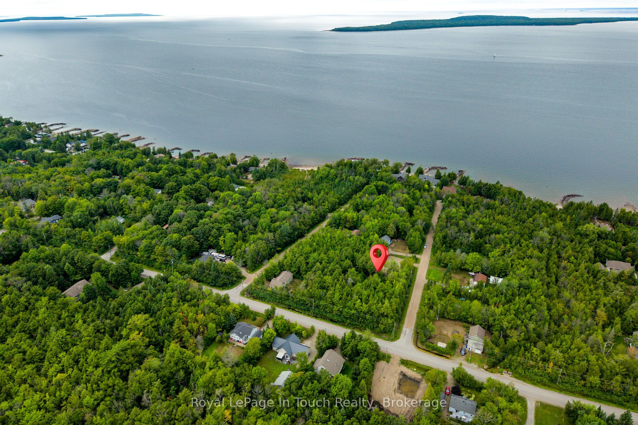 Lt 484 Tomahawk Crescent Property Photo 10