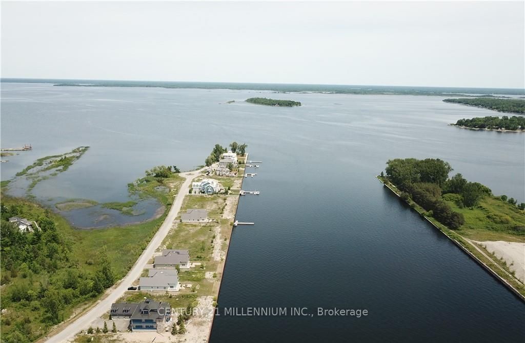 19 Dock Lane Property Photo 7