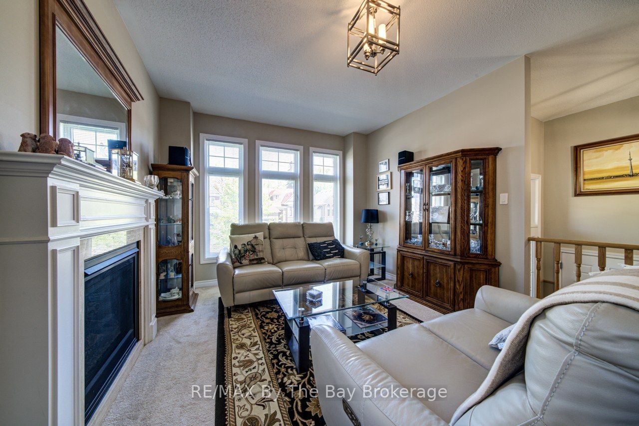 100 Allegra Drive Property Photo 8